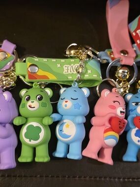 Carebear 5 Pc Keychain Lot